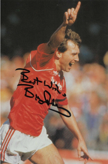 Bryan Robson A4 Signed photo